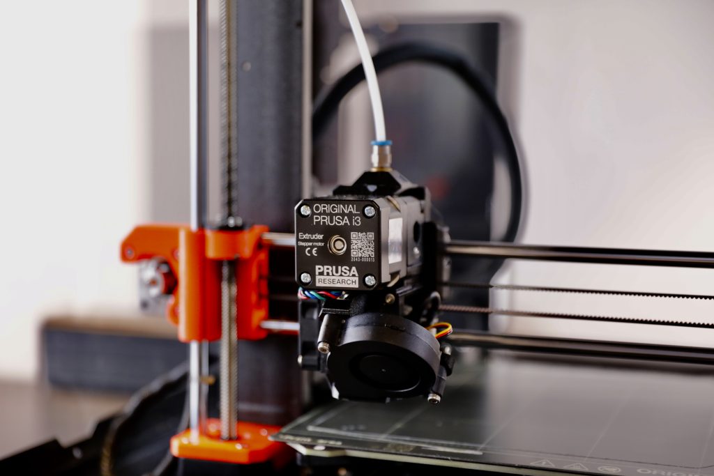 additive manufacturing blog - image of a 3d printer